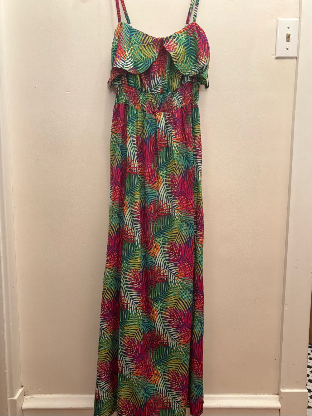 Seductions Tropical Leaf Print Maxi Dress - Bright Multi colored XS